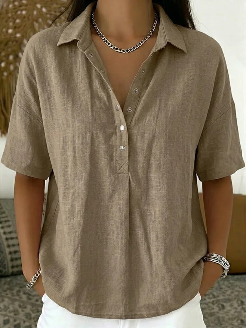 Bianca – Blusa con cuello y detalles de botones