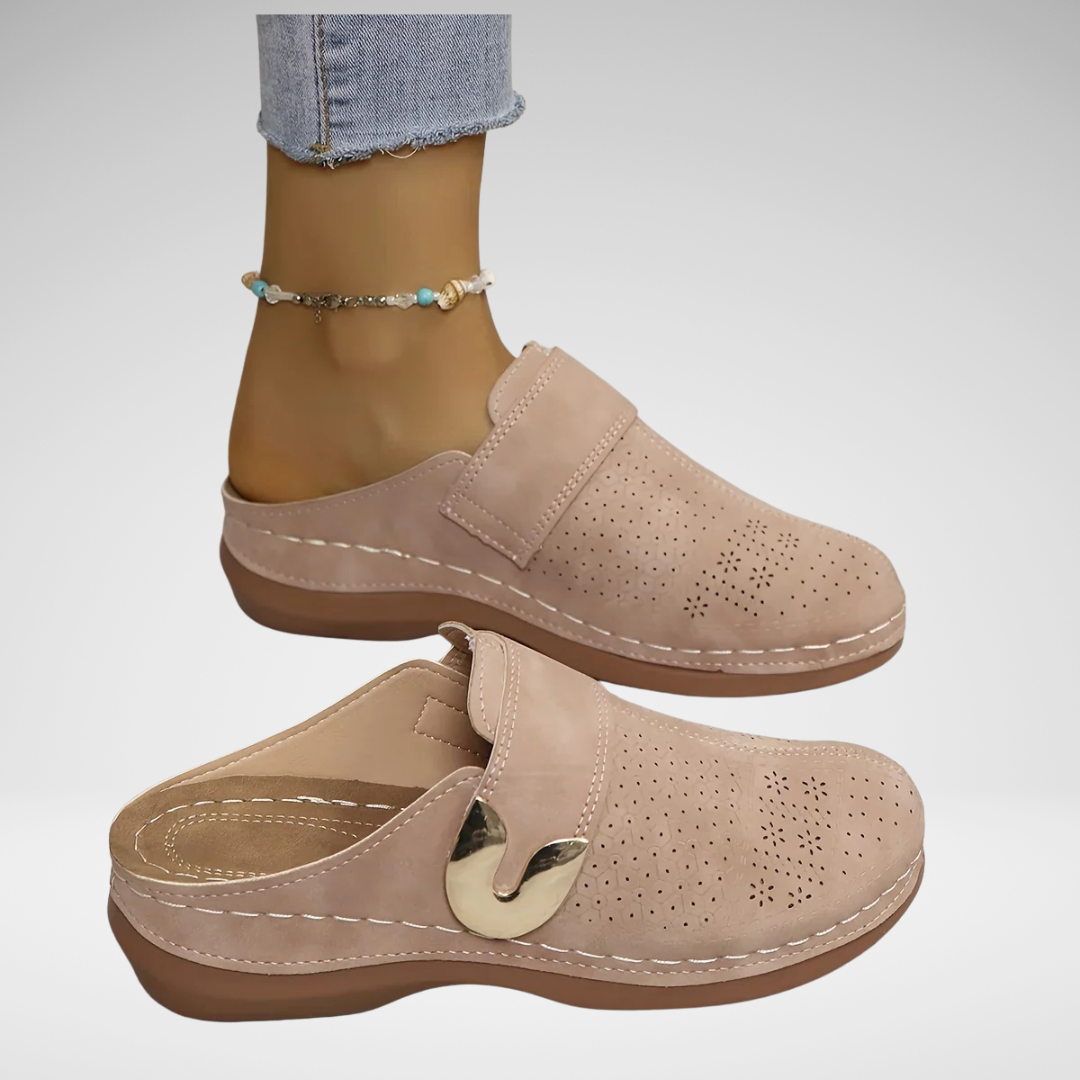 Sandalias de cuña Chic Caprielle