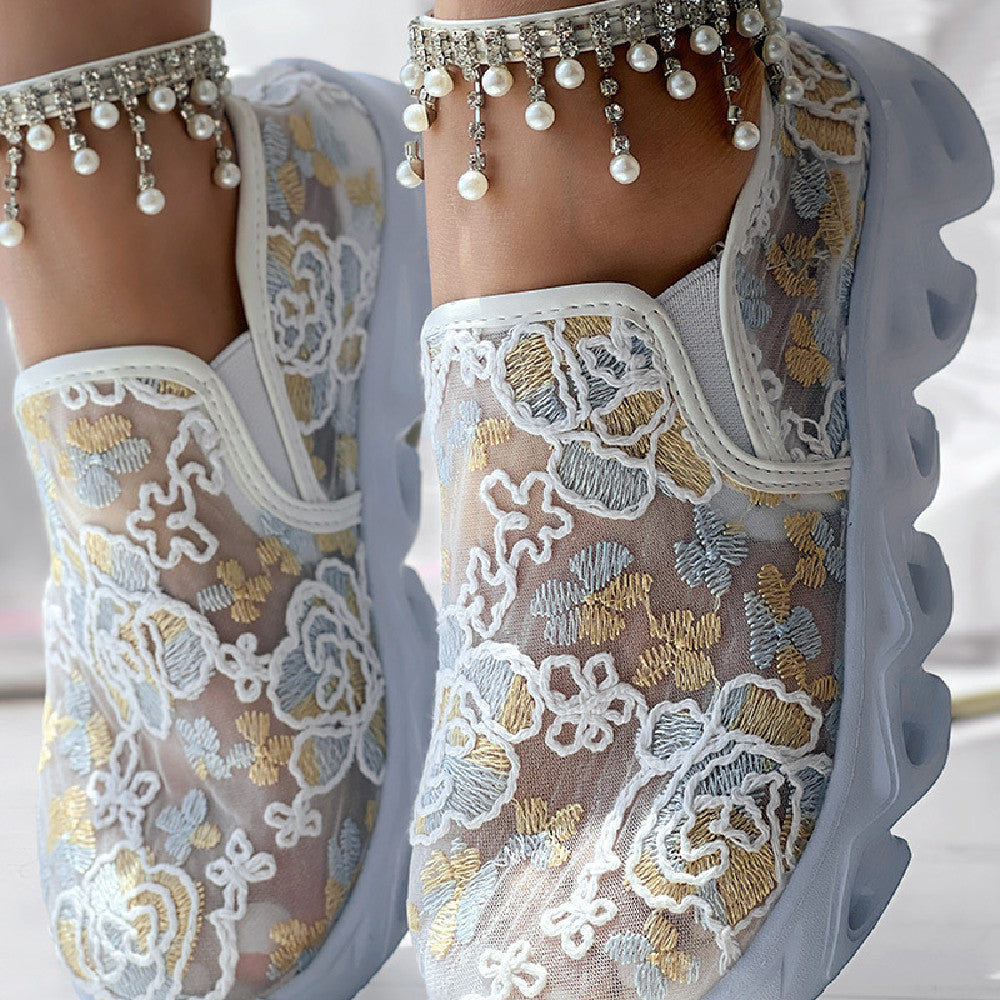 ZAPATILLAS LÉONIE™ CON ENCAJE FLORAL EDICIÓN CHIC