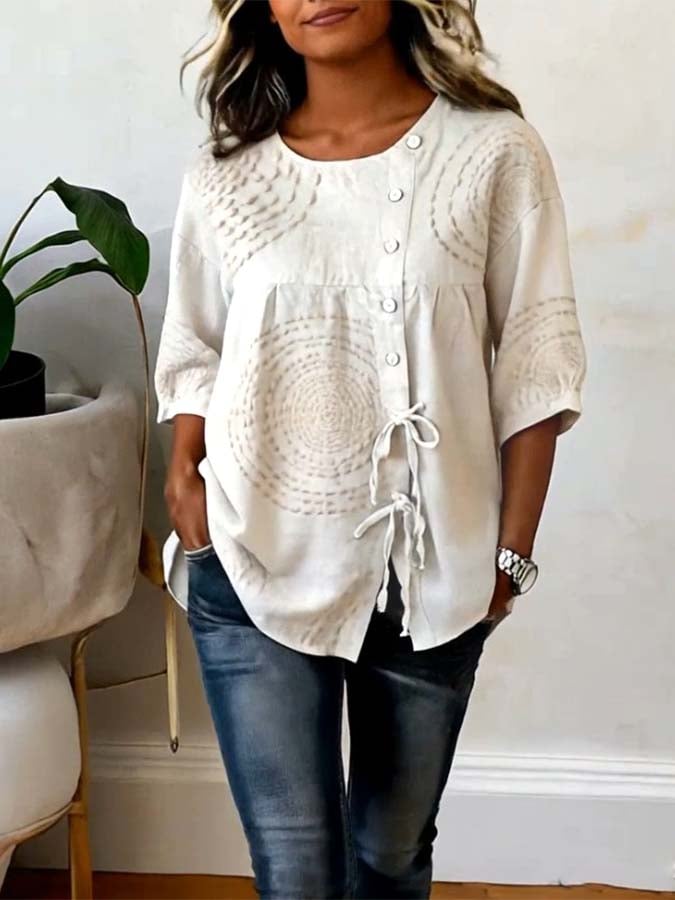 Blusa Celia — Lino Bordado con Detalle de Lazo