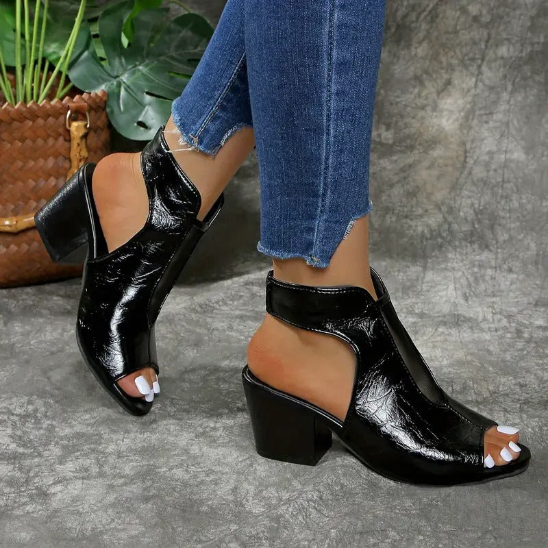 ROMI / SANDALIAS ROMANAS PARA MUJER CON PALA
