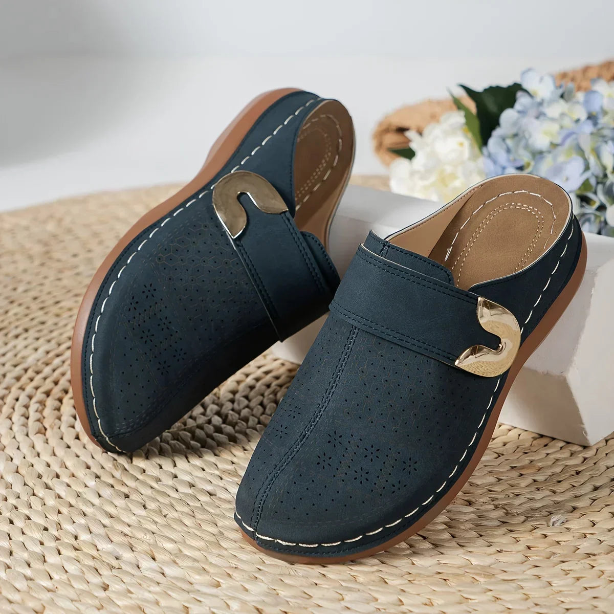 Sandalias de cuña Chic Caprielle