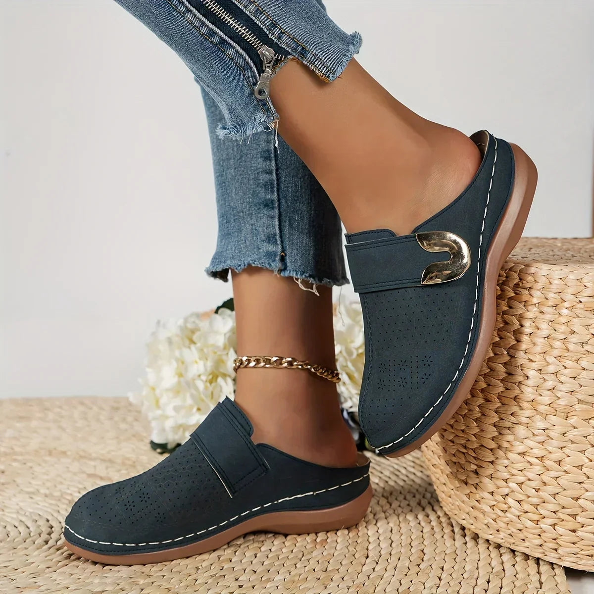Sandalias de cuña Chic Caprielle