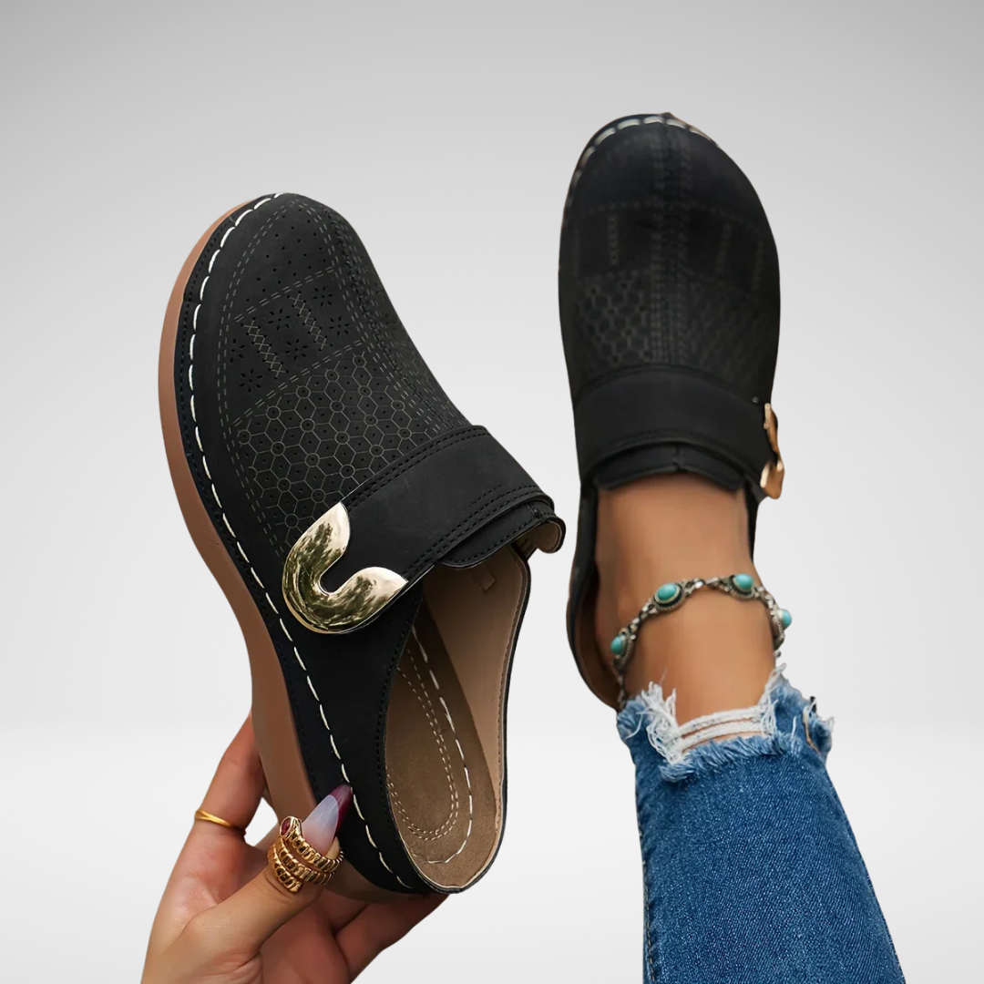 Sandalias de cuña Chic Caprielle