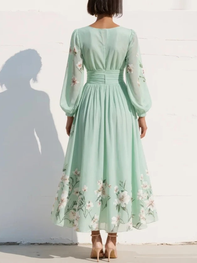 Vestido midi verde claro con escote en V de gasa con flores