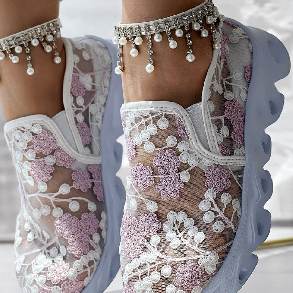 ZAPATILLAS LÉONIE™ CON ENCAJE FLORAL EDICIÓN CHIC